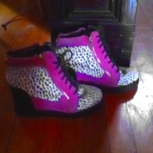 Zebra print boot with little heel.
